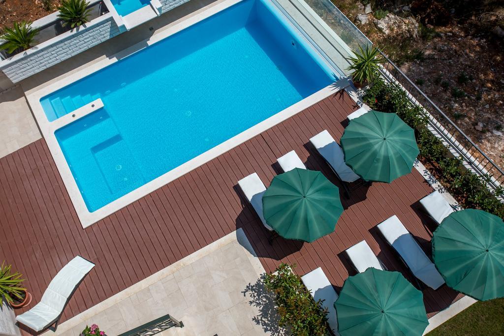 Villa Fani - Apartments In Трогір Екстер'єр фото