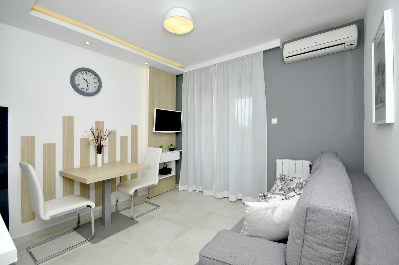 Villa Fani - Apartments In Трогір Екстер'єр фото