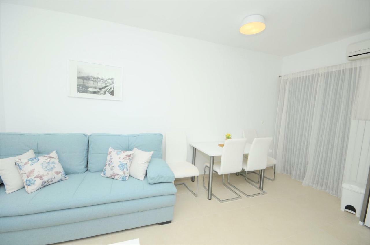 Villa Fani - Apartments In Трогір Екстер'єр фото
